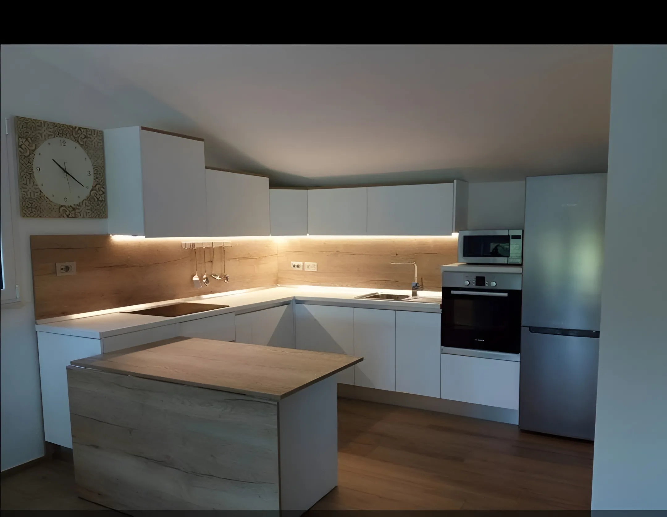 94990754 2741037759356509 3633901494761160704 N 11zon - Cucina di design su misura, progettazione interni di lusso | Quattroper
