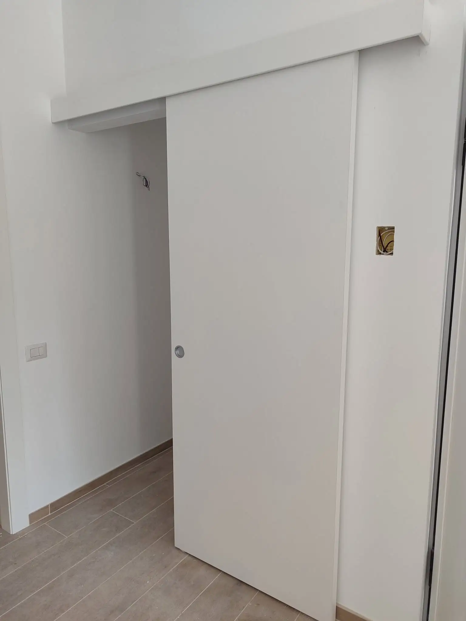 678298946 1558136779646426 1427482748087296163 N - Porte interne in legno massello e portoni blindati di sicurezza | Quattroper