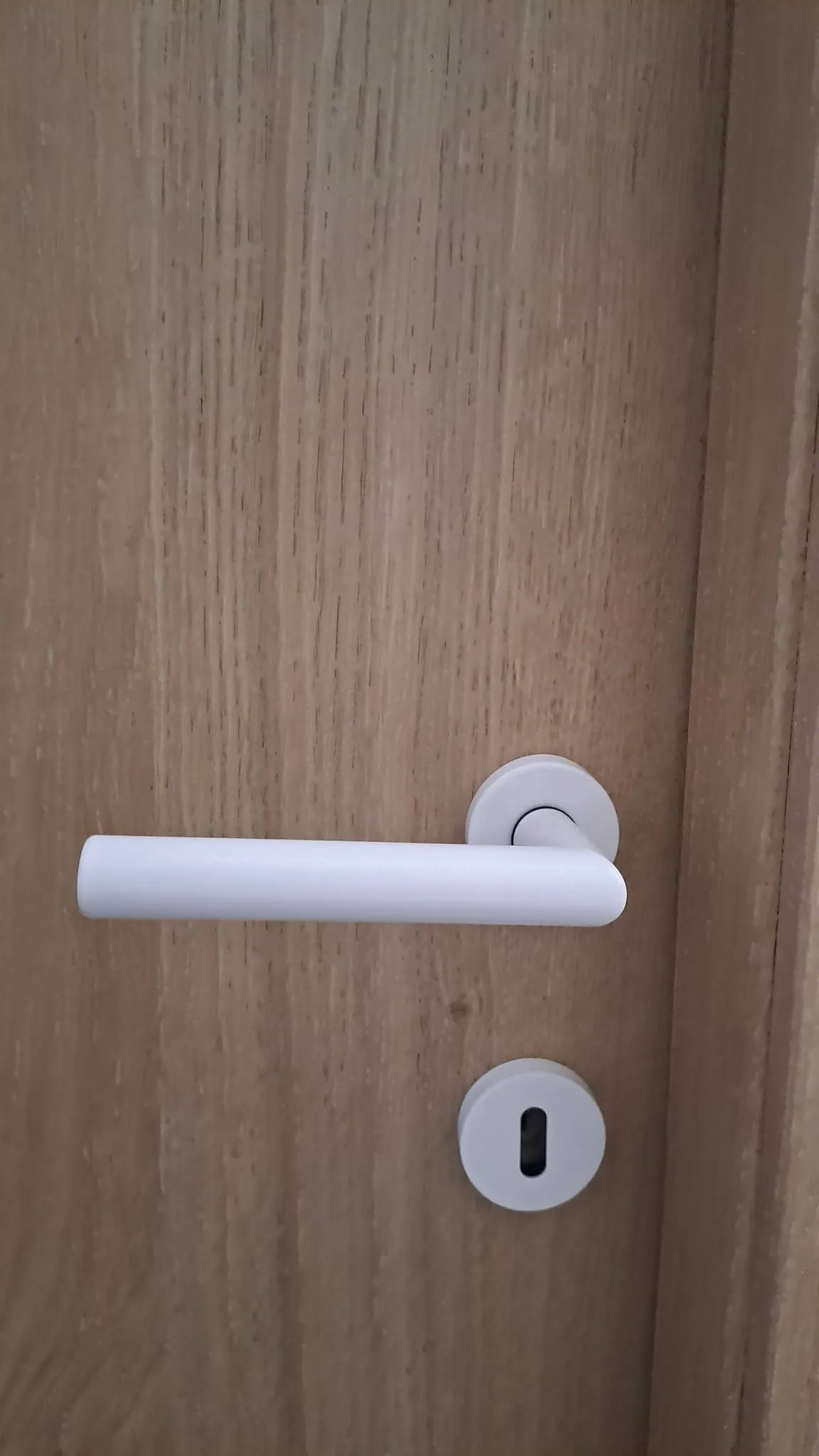 728491829 1614858180640952 2877716319461094854 N 11zon - Porte interne in legno massello e portoni blindati di sicurezza | Quattroper